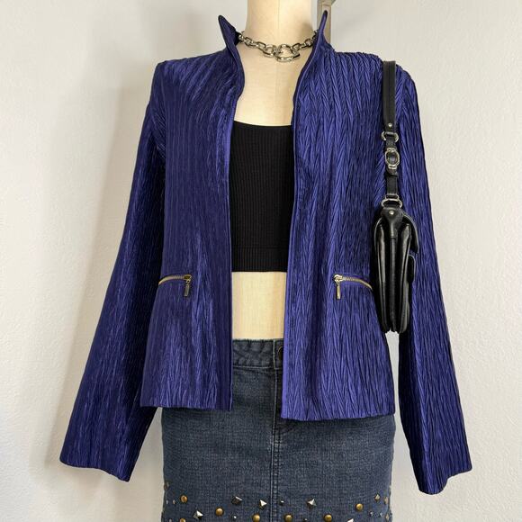 Blazer Unlined Purple Open Front Jacket Zip Close Pockets Chicos Size 1/Medium - Picture 2 of 8